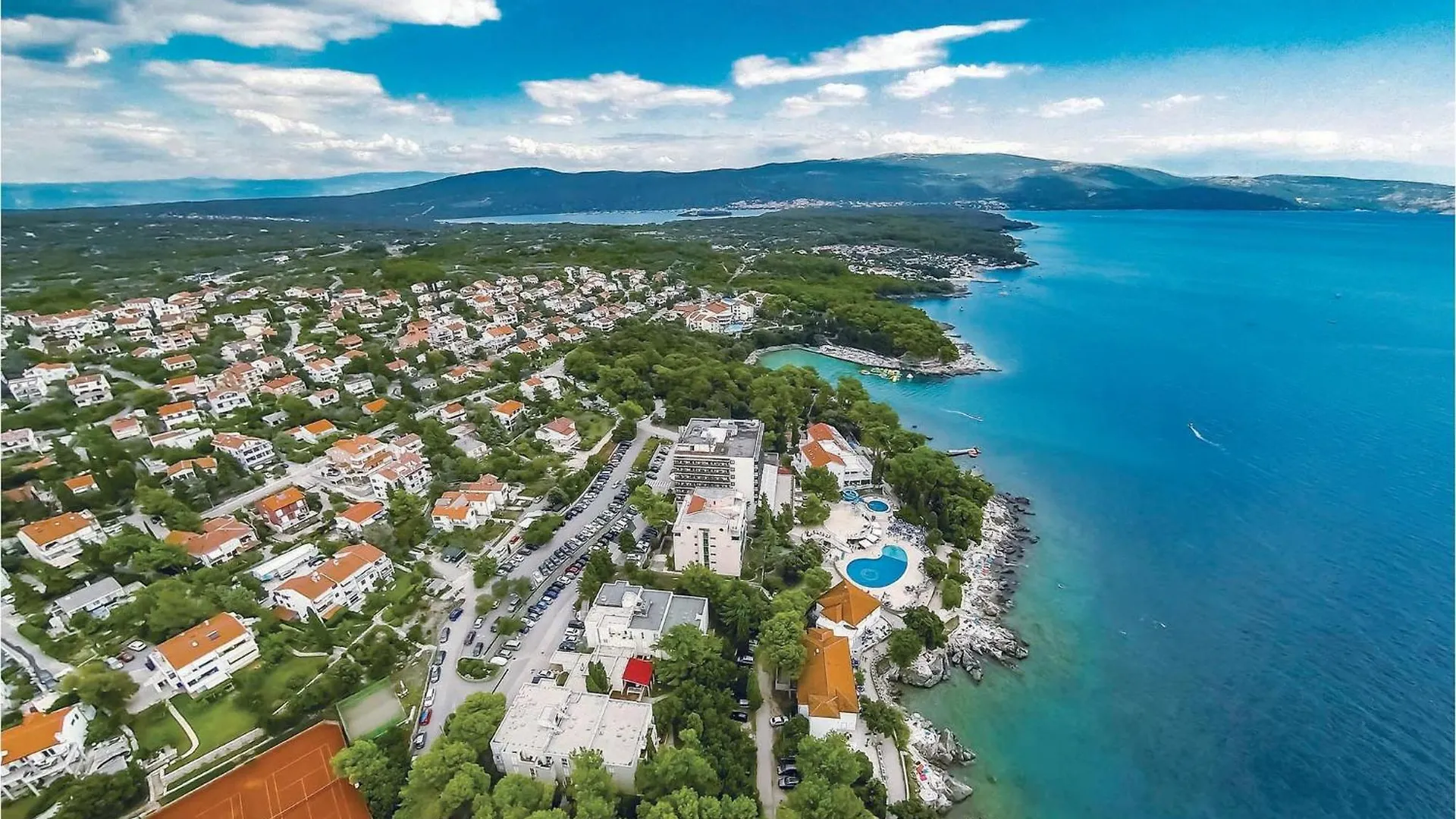 Nice Home In Kapovci With Outdoor Swimming Pool Brusici Croaţia